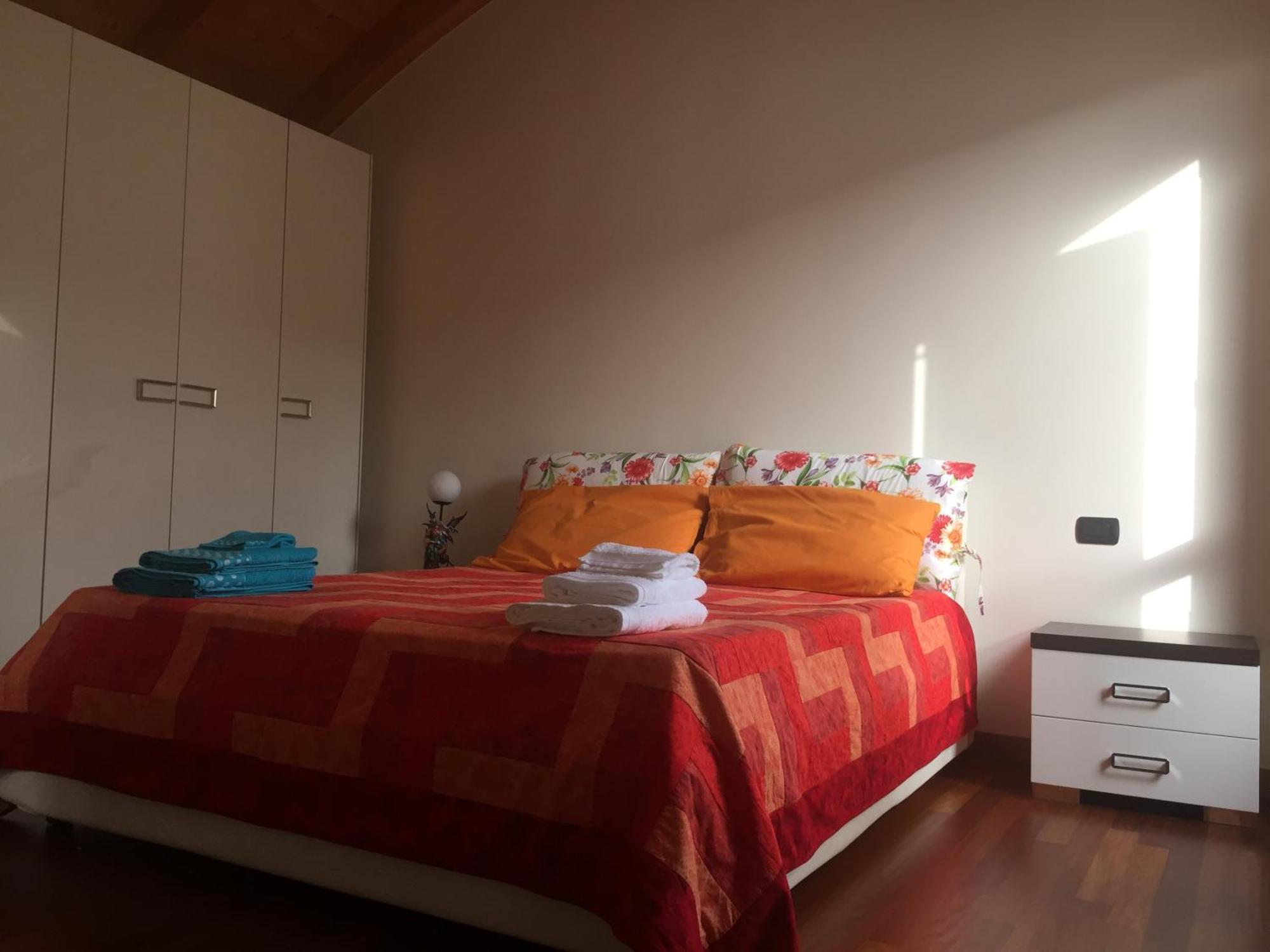 Jomary Apartment Bergamo Bagian luar foto
